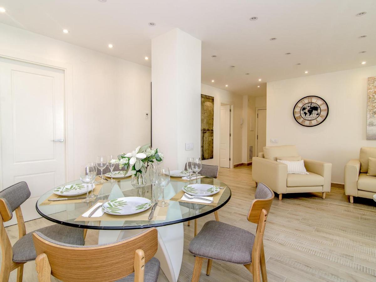 Sitges Spaces Oasis Suites- 4 Bedroom, 4 Ensuite Bathrooms, Terrace, Pool, Sitges Centre Exterior foto